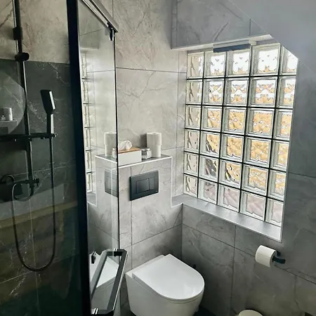 Ratuapartament Apartman